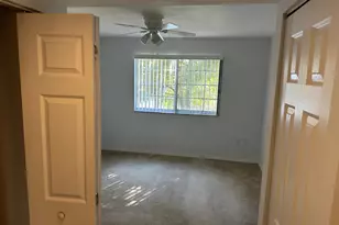 4179 N Haverhill Rd, West Palm Beach, FL 33417 - Photo 13
