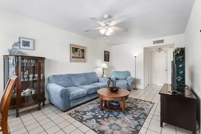 3160 Lake Osborne Drive #Bldg 6 unit 206, Lake Worth, FL 33461 - Photo 5