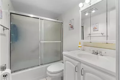 3160 Lake Osborne Drive #Bldg 6 unit 206, Lake Worth, FL 33461 - Photo 13