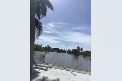 201 SW 98th Terrace, Pembroke Pines, FL 33025 - Photo 19