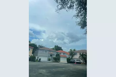 201 SW 98th Terrace, Pembroke Pines, FL 33025 - Photo 25