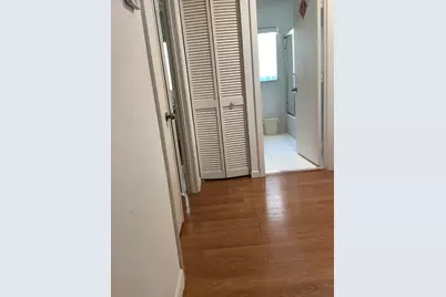 201 SW 98th Terrace, Pembroke Pines, FL 33025 - Photo 9