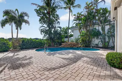 16040 Bristol Isle Way, Delray Beach, FL 33446 - Photo 27