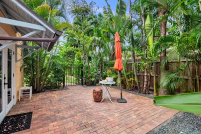 319 Plymouth Road, West Palm Beach, FL 33405 - Photo 41