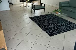 2100 NE 33rd Ave, Fort Lauderdale, FL 33305 - Photo 5