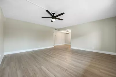 7428 Ashmont Circle #210, Tamarac, FL 33321 - Photo 9