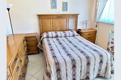 920 SW 11th Avenue #5d, Hallandale Beach, FL 33009 - Photo 15