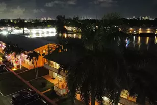 920 SW 11th Ave, Hallandale Beach, FL 33009 - Photo 29