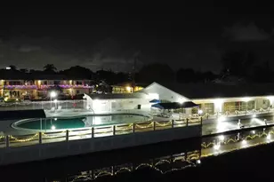 920 SW 11th Ave, Hallandale Beach, FL 33009 - Photo 27