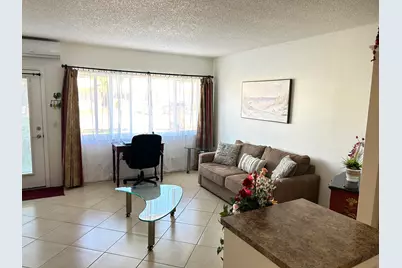 920 SW 11th Avenue #5d, Hallandale Beach, FL 33009 - Photo 3