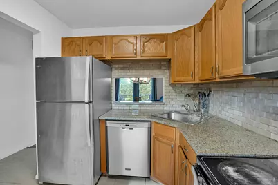 8400 Lagos De Campo Boulevard #305, Tamarac, FL 33321 - Photo 3