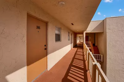 8400 Lagos De Campo Boulevard #305, Tamarac, FL 33321 - Photo 23