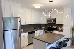 37 Oakridge C, Deerfield Beach, FL 33442 - Photo 5