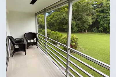 37 Oakridge C #37, Deerfield Beach, FL 33442 - Photo 7