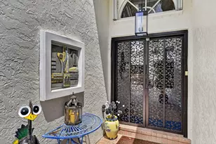 2865 N Clearbrook Circle N, Delray Beach, FL 33445 - Photo 3