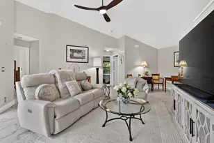 2865 N Clearbrook Circle N, Delray Beach, FL 33445 - Photo 19
