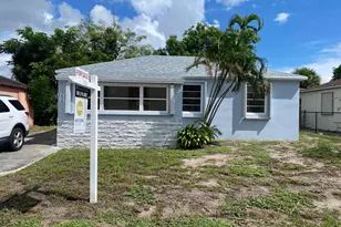 756 W 1st St, Riviera Beach, FL 33404 - Photo 1