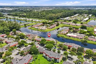 198 Lake Frances Dr, West Palm Beach, FL 33411 - Photo 25
