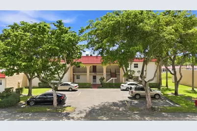 198 Lake Frances Drive, West Palm Beach, FL 33411 - Photo 19