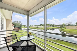 198 Lake Frances Dr, West Palm Beach, FL 33411 - Photo 17