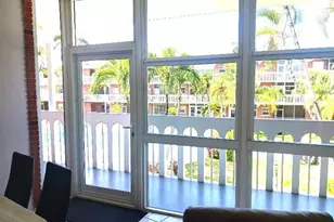 141 NE 10th Ave, Hallandale Beach, FL 33009 - Photo 13