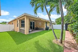 4017 Tomoka Dr, Lake Worth, FL 33462 - Photo 15