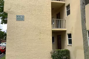 8400 Sunrise Lakes Blvd, Sunrise, FL 33322 - Photo 21