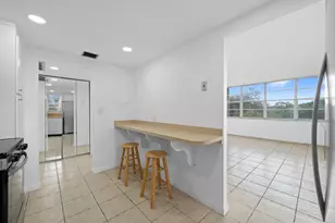 2781 Taft St, Hollywood, FL 33020 - Photo 3