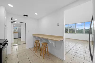 2781 Taft Street #303, Hollywood, FL 33020 - Photo 3