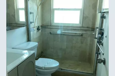 2044 Durham B, Deerfield Beach, FL 33442 - Photo 9