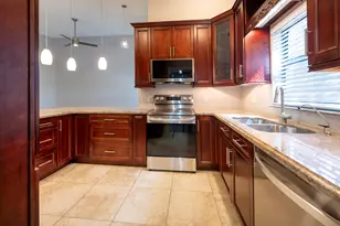 325 NW 65th Terrace, Plantation, FL 33317 - Photo 11