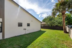 325 NW 65th Terrace, Plantation, FL 33317 - Photo 31