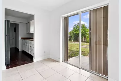 399 SW 14th Street, Deerfield Beach, FL 33441 - Photo 9
