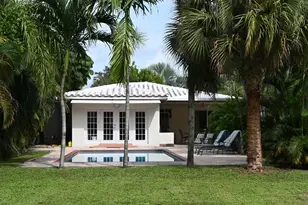 2418 Van Buren St, Hollywood, FL 33020 - Photo 3