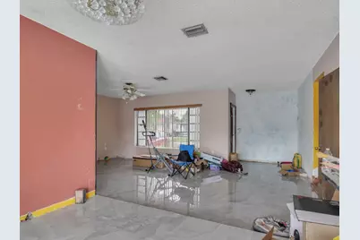 740 NW 187th Drive, Miami Gardens, FL 33169 - Photo 5
