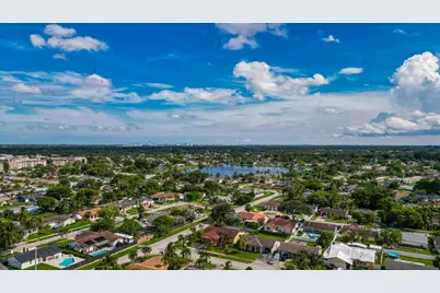 10975 NW 27th Place, Sunrise, FL 33322 - Photo 37