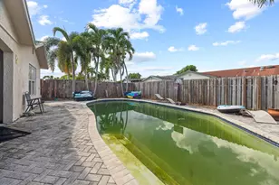 10975 NW 27th Pl, Sunrise, FL 33322 - Photo 21
