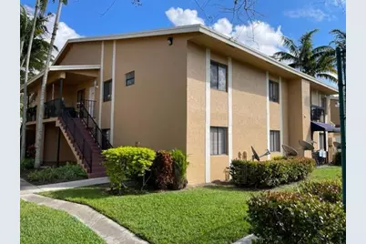 6053 10th Avenue N #140, Greenacres, FL 33463 - Photo 3