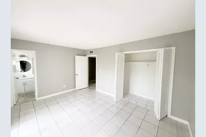 320 SW 1st Street #D-2, Pompano Beach, FL 33060 - Photo 17