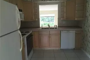 9330 NW 42nd Ct, Sunrise, FL 33351 - Photo 3