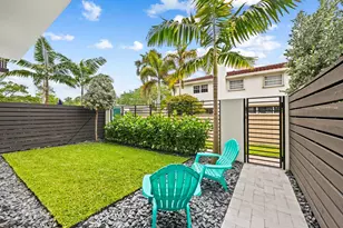 818 NE 2nd St, Fort Lauderdale, FL 33301 - Photo 5