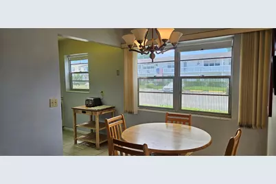125 Northampton G, West Palm Beach, FL 33417 - Photo 3