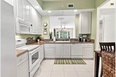 26 Harbour Isle Drive W #102, Fort Pierce, FL 34949 - Photo 9