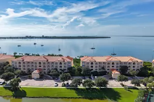 26 Harbour Isle Dr W, Fort Pierce, FL 34949 - Photo 45