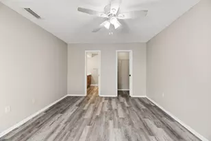 10830 NW 29th Ct, Sunrise, FL 33322 - Photo 11