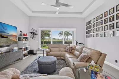 9945 Regency Way, Palm Beach Gardens, FL 33412 - Photo 5