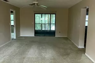 15 A Miracle Ave, Avon Park, FL 33825 - Photo 9