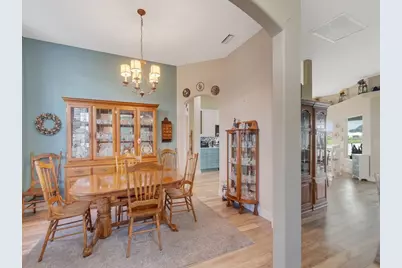 5625 Riverboat Circle SW, Vero Beach, FL 32968 - Photo 9