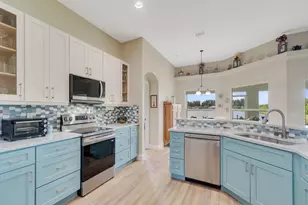 5625 Riverboat Cir SW, Vero Beach, FL 32968 - Photo 19