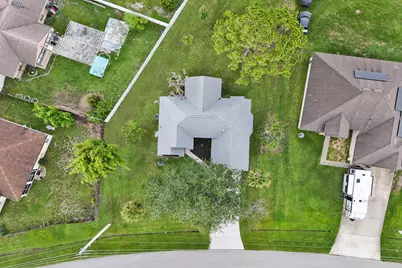 1237 SW Edinburgh Drive, Port Saint Lucie, FL 34953 - Photo 7
